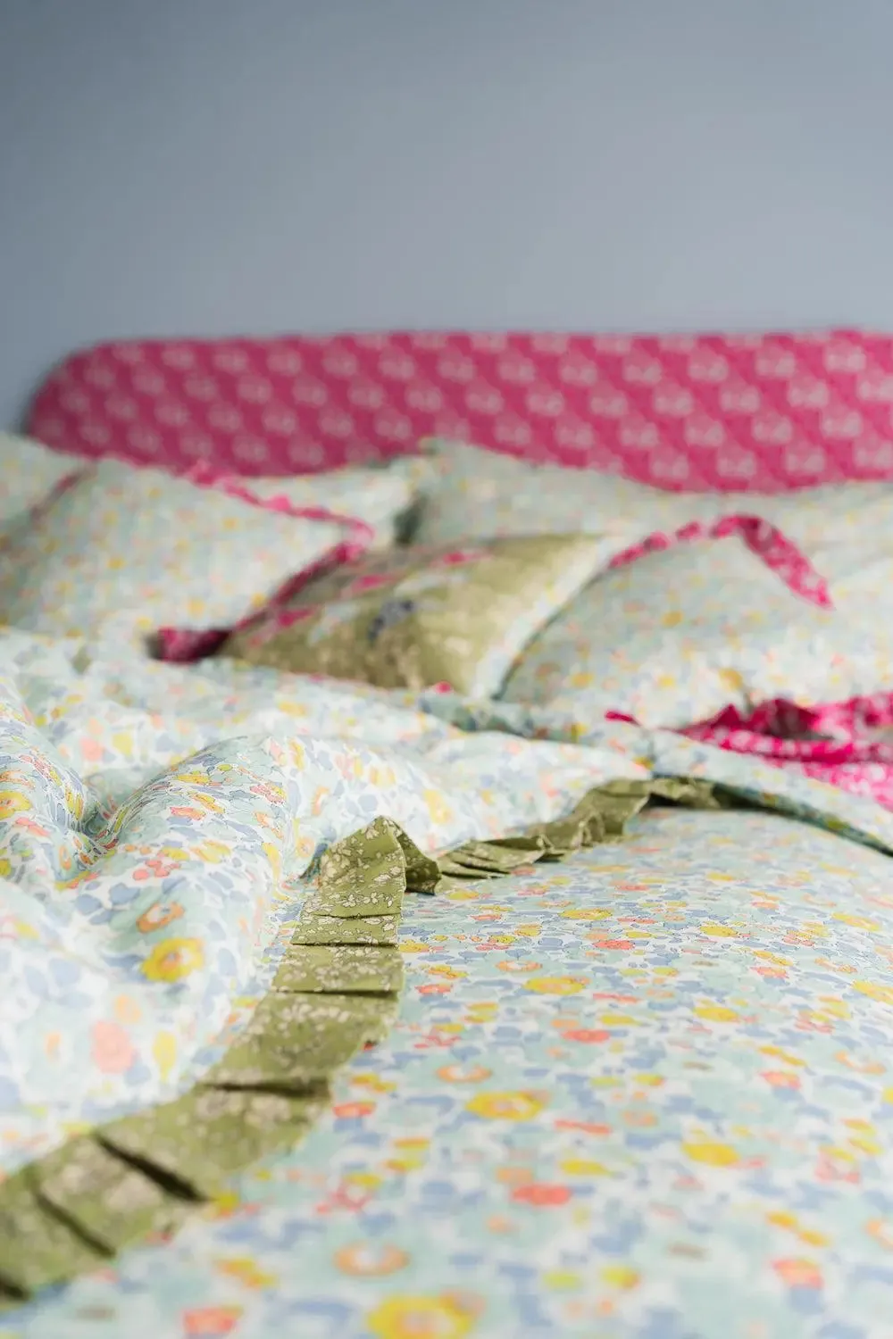 BETSY SAGE & CAPEL PISTACHIO Liberty Reversible Ruffle Edge Heirloom Quilt