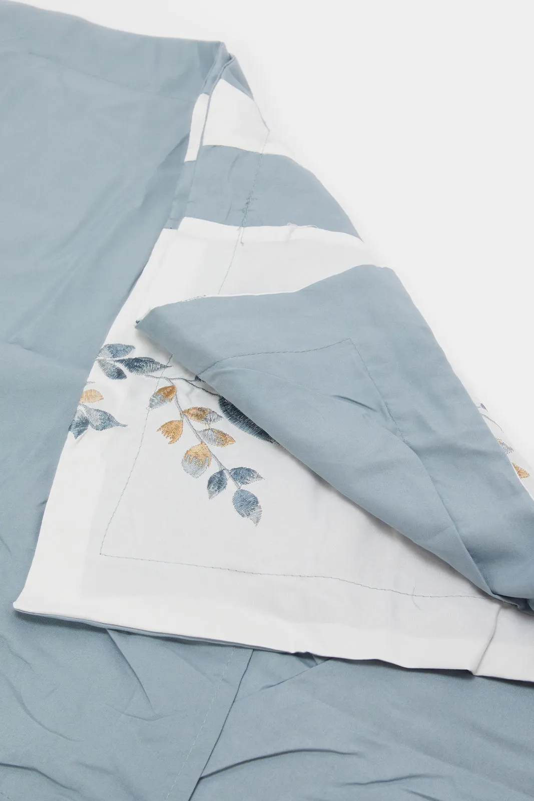 Blue And White 6 Piece Embroidery Comforter Set (King Size)