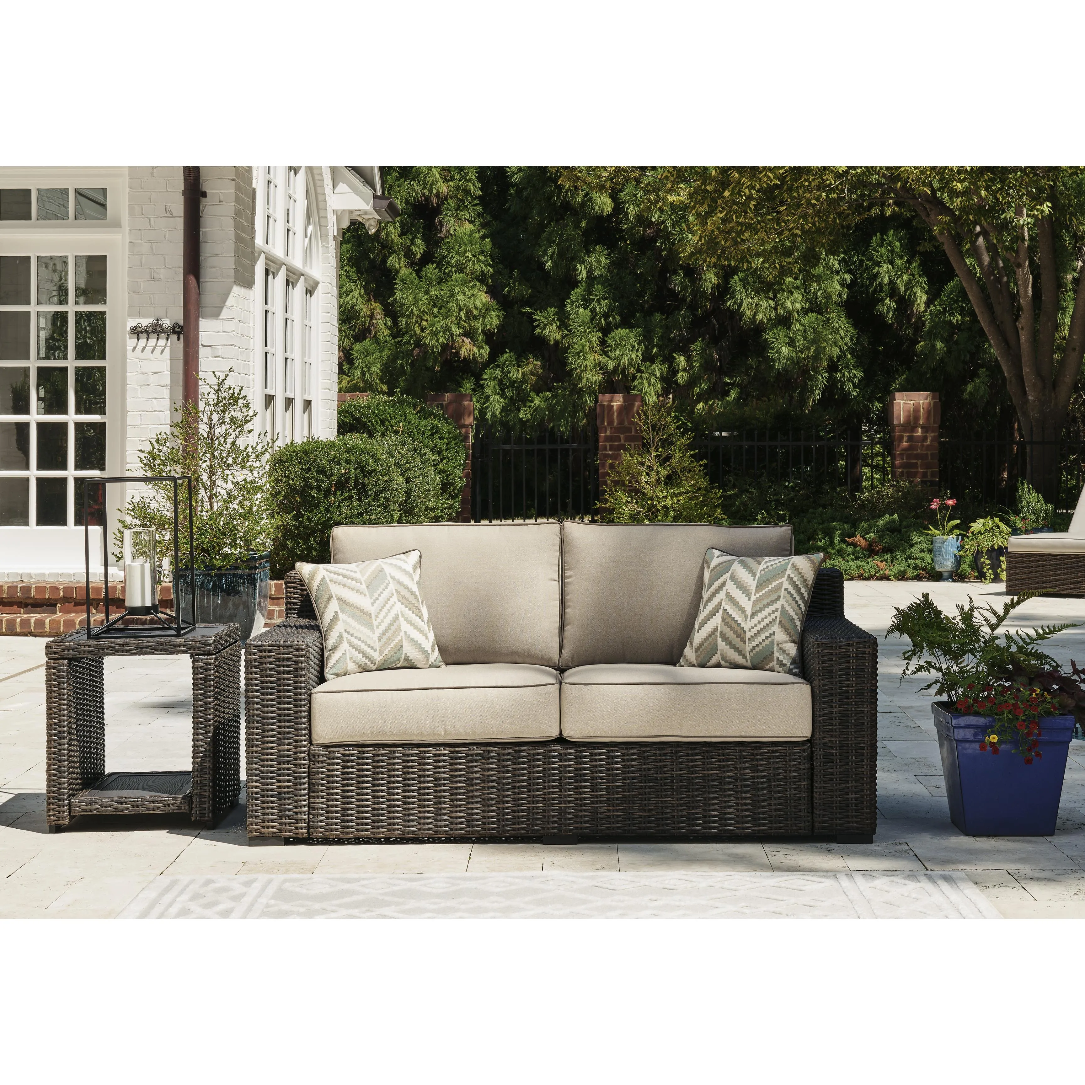 Signature Design by Ashley Coastline Bay P784-835 Loveseat with Cushion